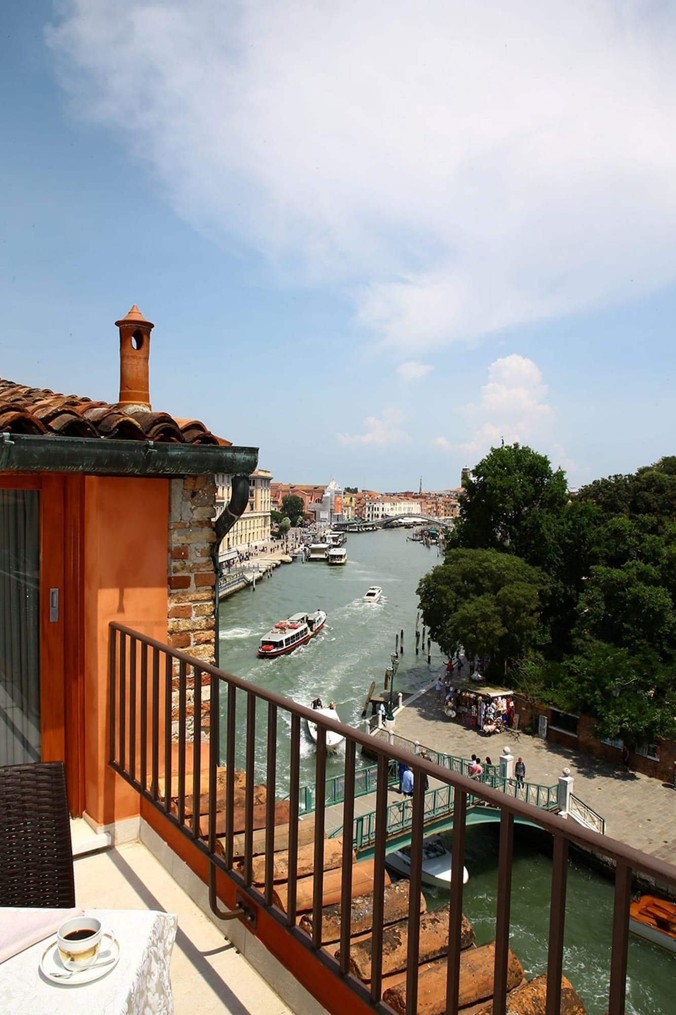 Hotel Santa Chiara Venezia Esterno foto