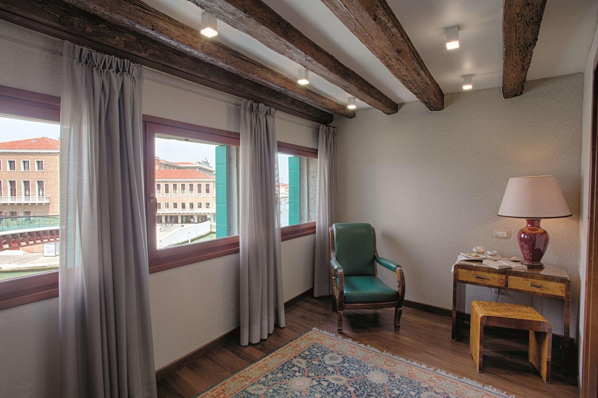 Hotel Santa Chiara Venezia Esterno foto