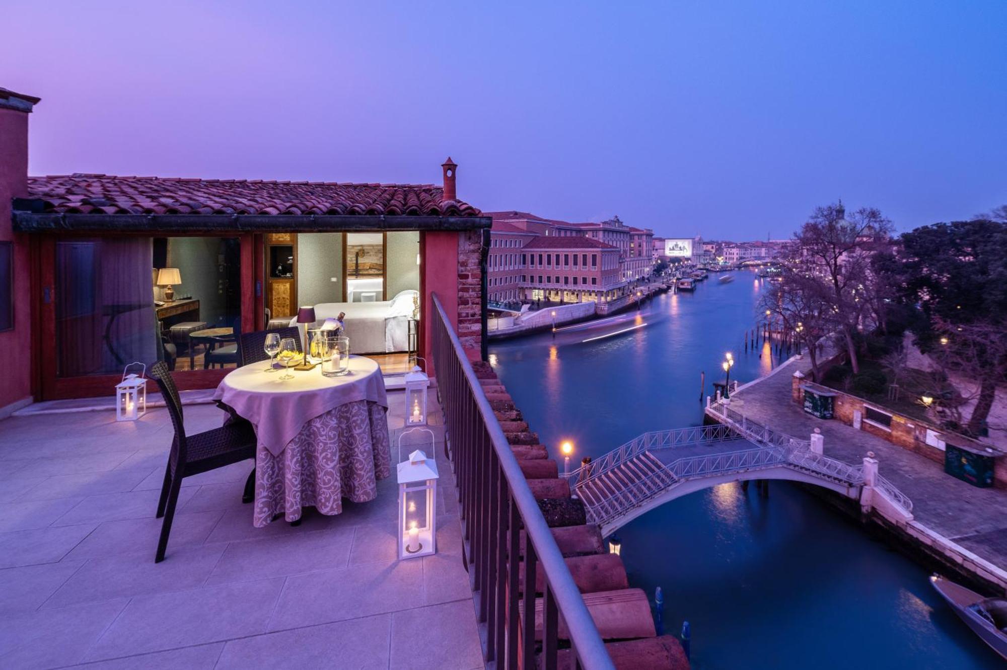 Hotel Santa Chiara Venezia Esterno foto