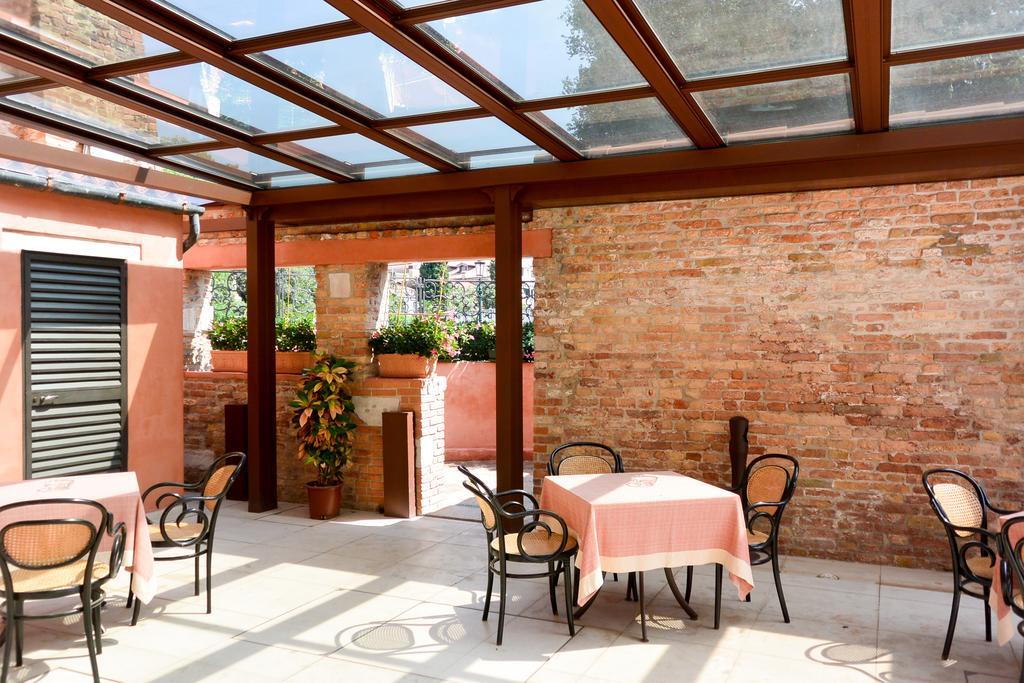 Hotel Santa Chiara Venezia Esterno foto